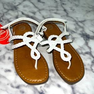 Little Girl’s size 10 Sandals brand new